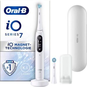 Oral-B Elektrische Zahnbürste iO 7, Aufsteckbürsten: 2 St., mit Magnet-Technologie, Display, 5 Putzmodi, Reiseetui